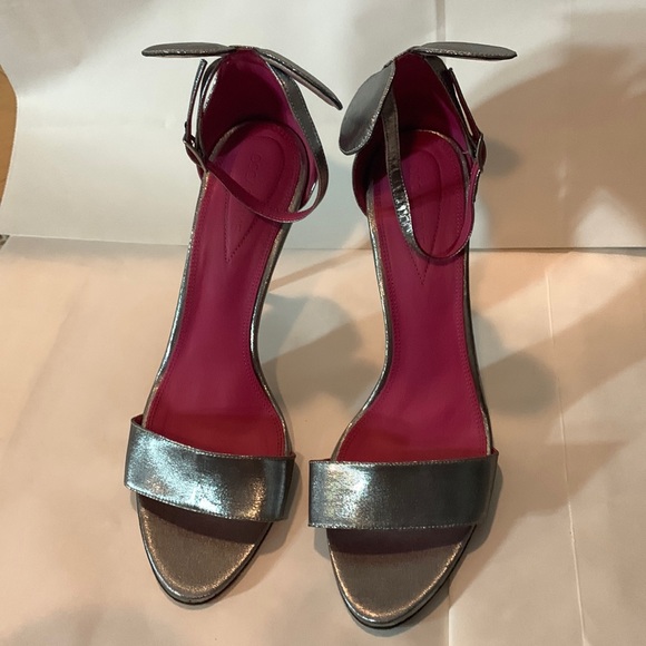 Oscar Tiye Mickey Mouse sandals - Picture 1 of 7